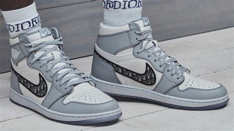 precio de jordan 1 dior